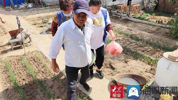 濱州市沾化區(qū)民政局推出12349智慧養(yǎng)老平臺 為老人定制助老服務(wù)(圖1)
